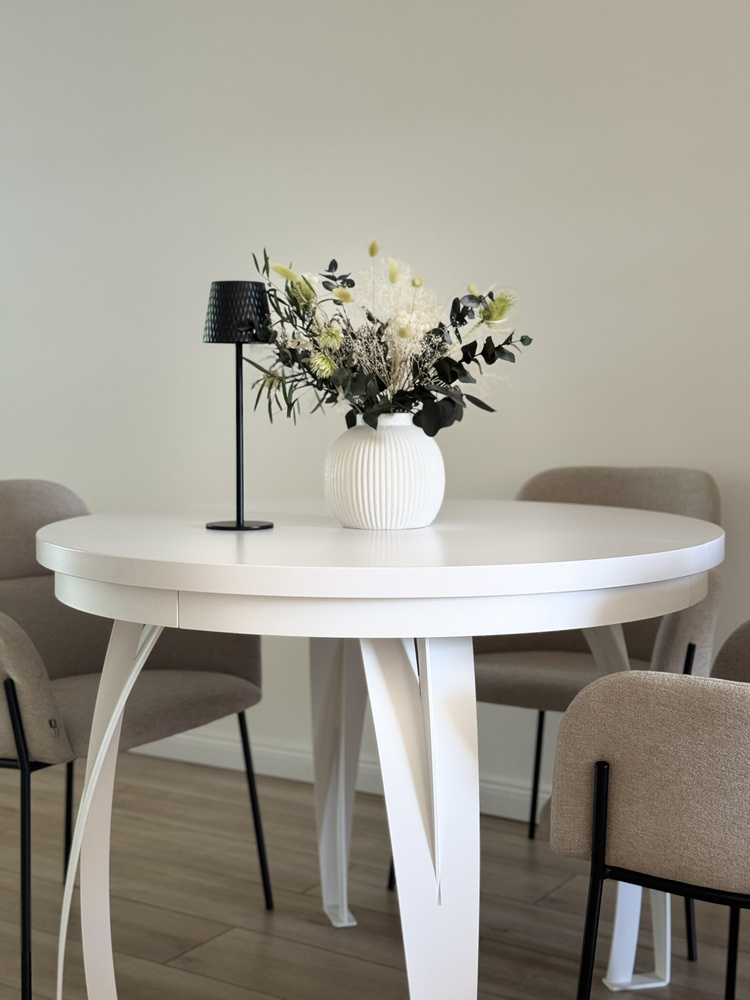 Vit, rund matbord 100-180 cm BUENO