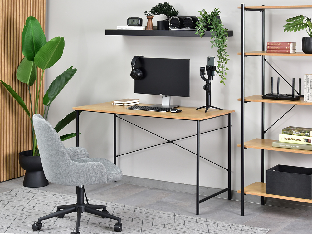 Minimalistiskt skrivbord 120 cm ek svart ram ALMA