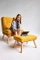 LILA fåtölj med fotpall justerbar gul