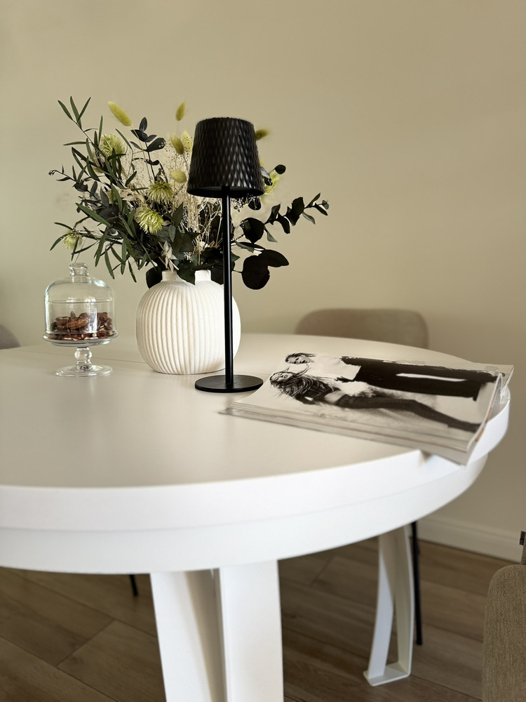 Vit, rund matbord 100-180 cm BUENO