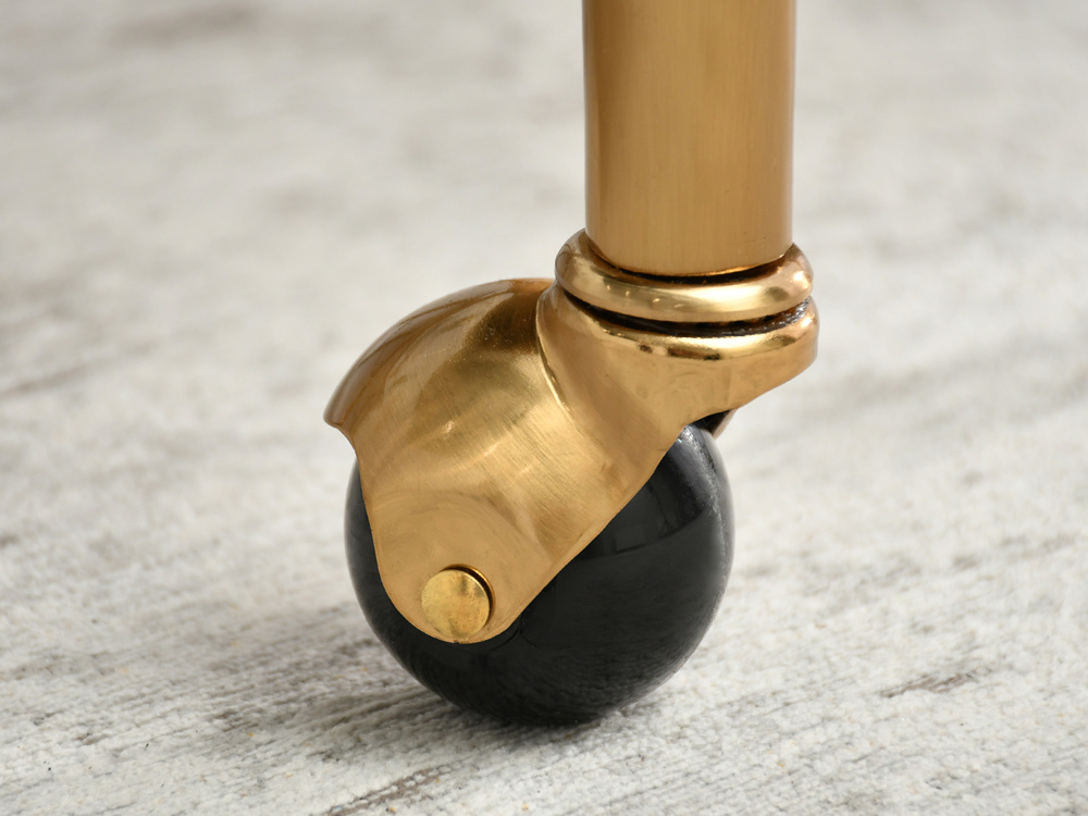 Kontorsfåtölj ljusbrun gyllene ben CLARA