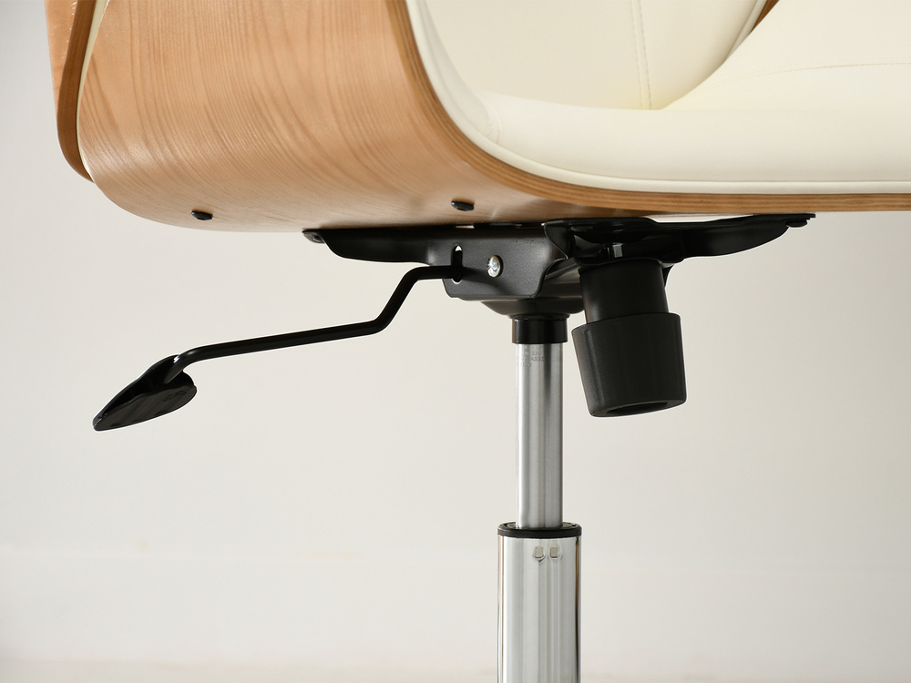 Krämfärgad kontorsfåtölj, svarta ben AUSTIN