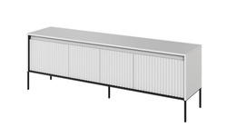 Vit TV-bänk med LED-belysning och räfflade fronter TREND